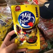 1 bịch 30 gói Snack Mỳ Trộn Chua Cay Vị Trẻ Em SIÊU HOT