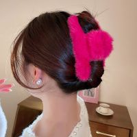AWAYTR Lazy Rose Red Hair Claw Simple Soft Waxy Fluffy Rabbit Hair Clip Shark Clip Artificial Hair Ball Winter Hairpin