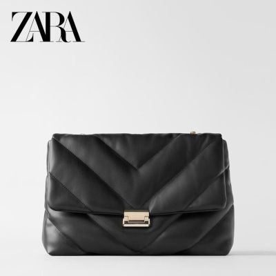 2023 Zaraโข่งกระเป๋าผู้หญิง,กระเป๋าแฟชั่นใหม่สีขาวขนาดใหญ่ฤดูใบไม้ร่วงและฤดูหนาวนุ่มหนังสีดำความจุหนึ่งไหล่กระเป๋าผ้านวมขนาดใหญ่