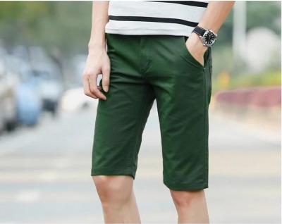 กางเกงขาสั้นชาย สามส่วนทรงสลิม ผ้าฝอกนิ่ม สวมใส่ได้ทุกสไตล์ รุ่นM (สีเขียว)
