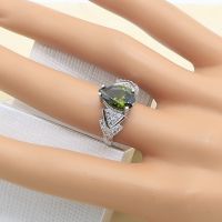 HotNew Peridot สีเขียวเงิน925ชุดเครื่องประดับสำหรับผู้หญิงที่มีสร้อยข้อมือต่างหูสร้อยคอจี้แหวนของขวัญวันเกิด