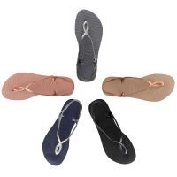 Havaianas Collection รองเท้าแตะ รองเท้ารัดส้น CR Luna FC รหัส 4129697 (890) vrd