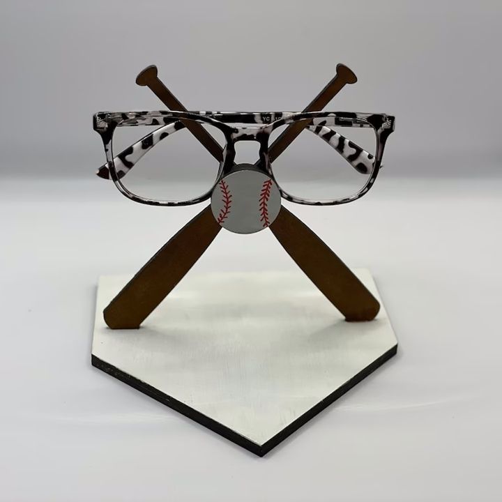 cw-wood-eyeglasses-show