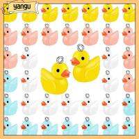 YANGU 50pcs มินิมินิ จี้เสน่ห์เป็ด มี5สี เรซิน อุปกรณ์ตกแต่งตกแต่ง งานฝีมืองานประดิษฐ์ 0.7นิ้วค่ะ รูปร่างเป็ดรูปร่าง สำหรับสร้อยข้อมือสร้อยคอต่างหู