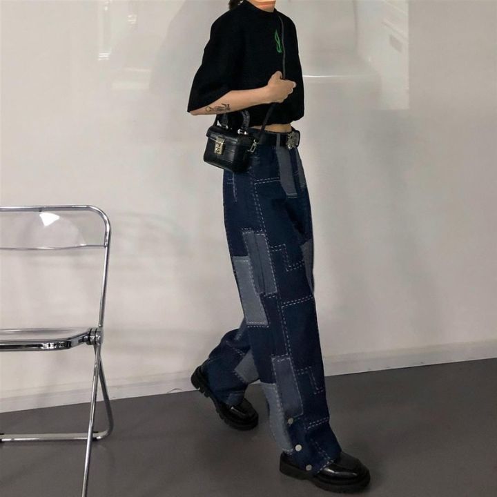 ชุดสตรีทแวร์การเย็บปะติดแนววินเทจลายสก็อตสำหรับผู้หญิงกางเกงลูกกระดุมเอวสูงกางเกงยีนส์ขากว้างสีฟ้า