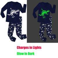 Children 2pc Full Sleeve Glow in Dark Pajamas Pijama Infantil Kids Boy Pyjamas Kids Boys Pajamas Sets Kids Dinosaur Pajamas