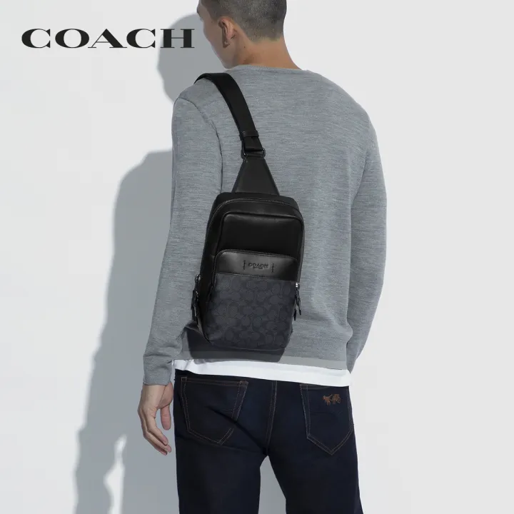 coach-กระเป๋าคาดเอว-กระเป๋าคาดอกผู้ชายรุ่น-gotham-pack-in-signature-canvas-สีดำ-c5332-jio1u