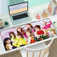 TWICE KPOP Kawaii Mousepad Gamer อุปกรณ์เกมพีซี แผ่นรองโต๊ะ แผ่นรองยาง Mausepad ตู้แป้นพิมพ์ Mausepad แผ่นรองเมาส์แล็ปท็อป