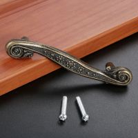 1pc Vintage Zinc Alloy Furniture Handle Retro Kitchen Drawer Cabinet Door Knobs and Handles Antique Wooden Box Case Pull