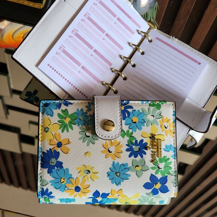 Original Kate Spade New York 2023 2026 Planner Yellow Blue Daisy