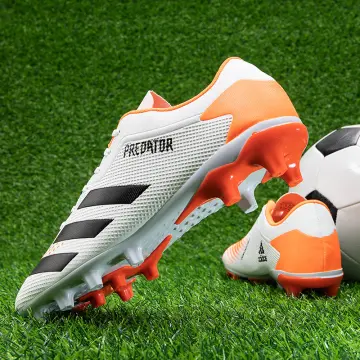 Size 13 best sale football shoes