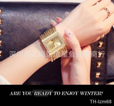 ⌚ นาฬิกา Ladies fashion fashion A010 table square bracelet with diamond watch