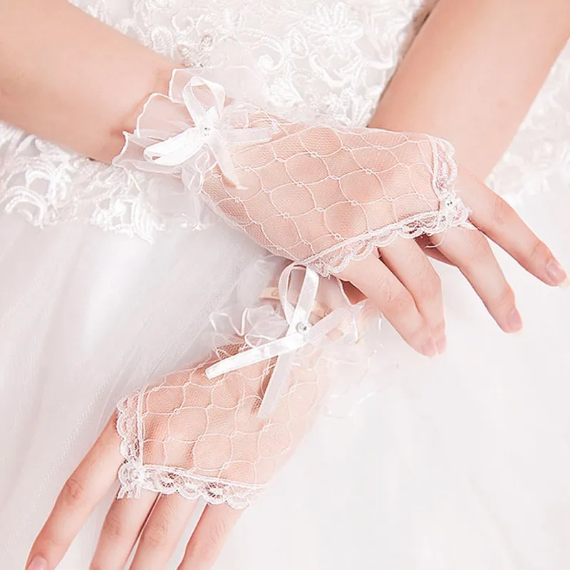 lace gloves without fingers