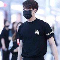 การออกแบบเดิมTeam Wang ผู้ชาย คอกลม แขนสั้น เสื้อยืด หวางเจียเอ๋อร์ เสื้อฮิปฮอปแบรนด์เดียวกัน ผู้หญิง เสื้อยืด Jackson ผ้าคอตตอนS-5XL