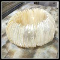 1PC Natural White Shell celets Mother Of Pearl Bangles Seawater Wideth 30MM Top Fashion Women Jewelry Good Quality