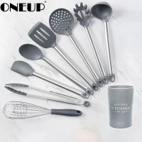 2021ONEUP Silicone Kitchenware Set Heat Resistant Cookware Spatula Shovel Soup Spoon with Wooden Handle Non-stick Kitchen Accessorie