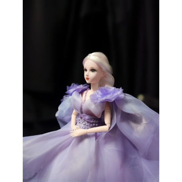 Đầm bé gái hình công chúa barbie