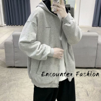 Encounter Fashion  เสื้อสเวตเตอร์  เสื้อกันหนาวมีฮู้ด เสื้อกันหนาว เสื้อแขนยาวชาย เสื้อกันหนาว ผ ช เสื้อฮู้ด เสื้อฮู้ดชาย 2023ใหม่ MWY2390XQ1 37Z230914