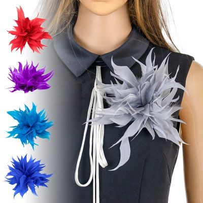 Fashion Cloth Feather Brooch Fabric Flower Corsage Exquisite Fashion Lapel Pin for Women Accessories Wedding Party Jewelry