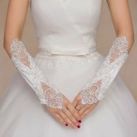 ✘✢ Bride Wedding Party Evening Dress Fingerless Lace Satin Bridal Gloves for Women