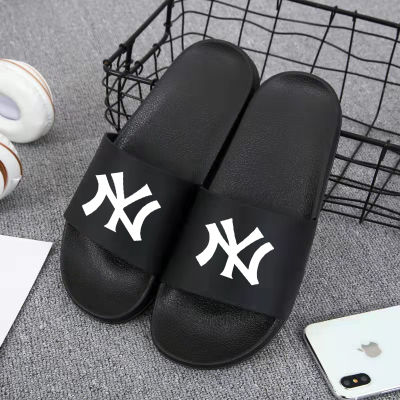 Fashion Clothing ❤️ถูกและดี!!!❤️ Fashion home slippers รองเท้าแตะ รองเท้าแฟชั่น ใส่สบาย รองเท้าแตะผู้ชาย รองเท้าแตะผู้หญิง (YN) พร้อมส่ง !!
