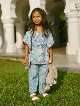 JAQUARD Girls KIDS ETHNIC WEAR, Size: 2-8, Age: 2 To 8 Years at