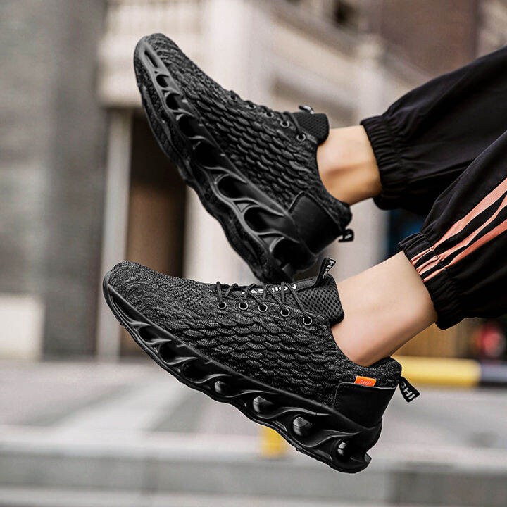 new-trending-sports-shoes-breathable-lightweight-running-shoes-fashion-casual-sneakers-uni