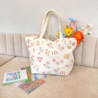 POSIE TOTE BAG กรเป๋าผ้า canvas ลายดอกไม้