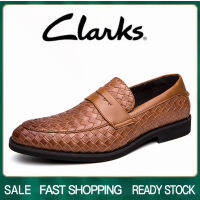 Clarks_รองเท้าผู้ชาย รุ่น สีดำ รองเท้าหนังแท้ รองเท้าทางการ รองเท้าแบบสวม รองเท้าแต่งงาน รองเท้าหนังผู้ชาย