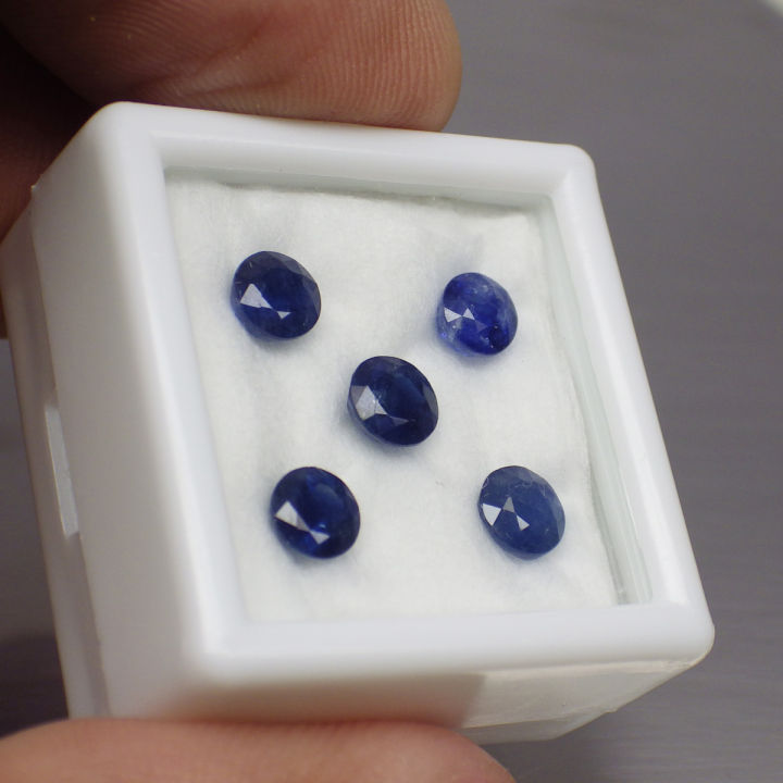 พลอย-ไพลิน-แซฟไฟร์-แท้-ธรรมชาติ-natural-blue-sapphire-จำนวน-5-เม็ด-หนักรวม-3-02-กะรัต