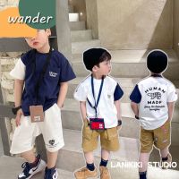 Wander เสื้อผ้าเด็กผช เสื้อนักเรียน ชการออกแบบการจับคู่สีแฟชั่นเกาหลี เสื้อยืดแขนสั้นผ้าฝ้ายระบายอากาศเด็กชาย23715