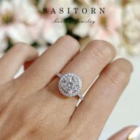 ♥️Sasitorn Jewelry แหวนเพชรล้อม 2 กะรัต​ เพชรเกรดดีที่สุดงานเทียบเพชรแท้​ สวยหรู ใส่ออกงาน ใส่สลับแท้ ให้ของขวัญ เงินแท้ชุบทองคำขาว ST098