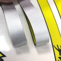 “：{—— 12 Strips Front Rear Stickers Moto Decal Sticker Motorcycle Decals Reflective Waterproof Wheel Decals For SUZUKI GSR 750 600 400