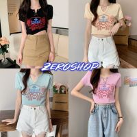 Zero shop?พร้อมส่ง? (Zero-59211) เสื้อครอปไหมพรมแขนสั้น แถวเข็มกัดน่ารัก ผ้านิ่ม