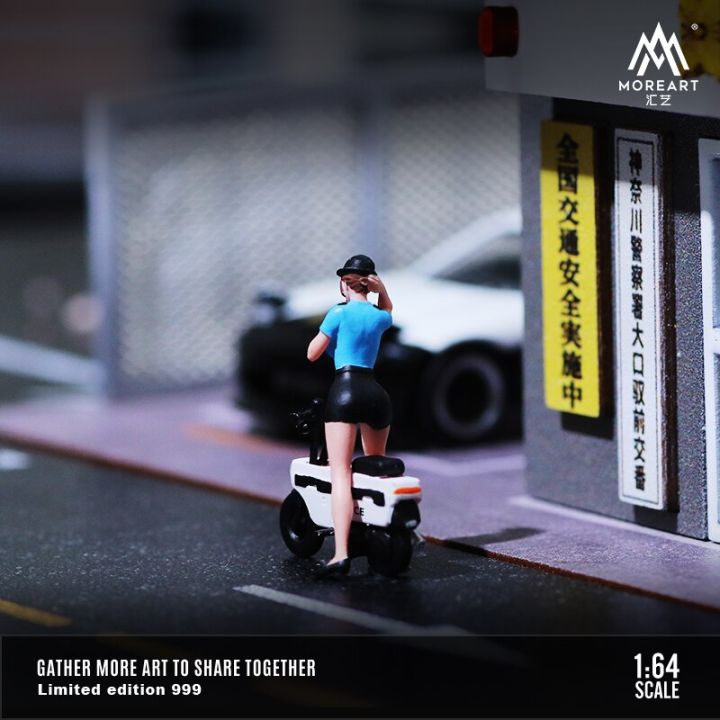 more-art-1-64traffic-policewoman-mini-resin-figures-for-model-sports-car-diorama-display-amp-collection
