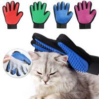 【Ready Stock】Pet Dog Cat Grooming Brush Glove Pet Hair Deshedding Comb Brush Kitten Puppy Massage Washing Brush Glove for Animal Cat Dog Hair Glove