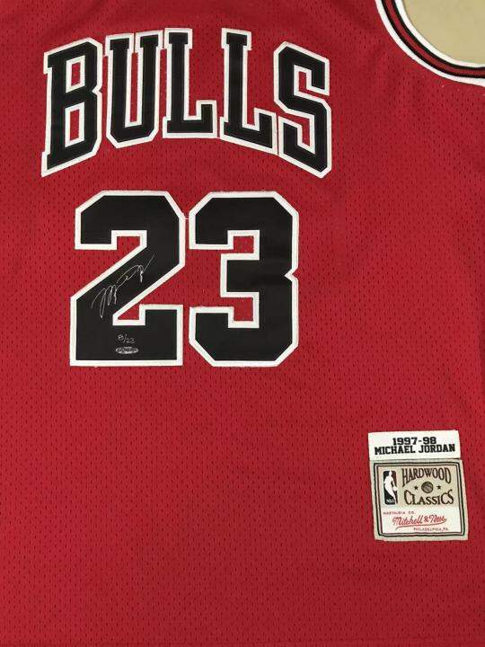 ready-stock-ready-stock-mens-no-23-michael-jordann-chicago-bulls-mitchell-ness-1997-98-hardwood-classics-swingman-jersey-red