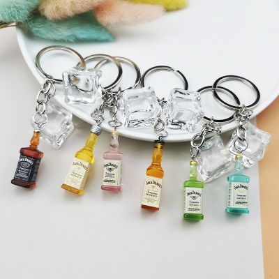 1 Pcs Ice  Alcohol Wine Bottle Keychain Resin Simulation Mini Beer Cocktail Men Women Boyfriend Keyring Lovers Fathers Day Gift Key Chains