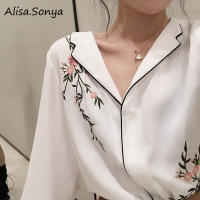 Alisa.sonya Women S French White Design Sense เสื้อคอวีแขนยาวปักลายสวมใส่ได้ทั้งภายในและภายนอก