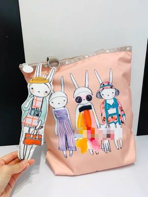 Lesportsac 2023 Feifei Rabbit แบรนด์ร่วมใหม่กระเป๋าถือกระเป๋าสะพายพิมพ์สนุก2432