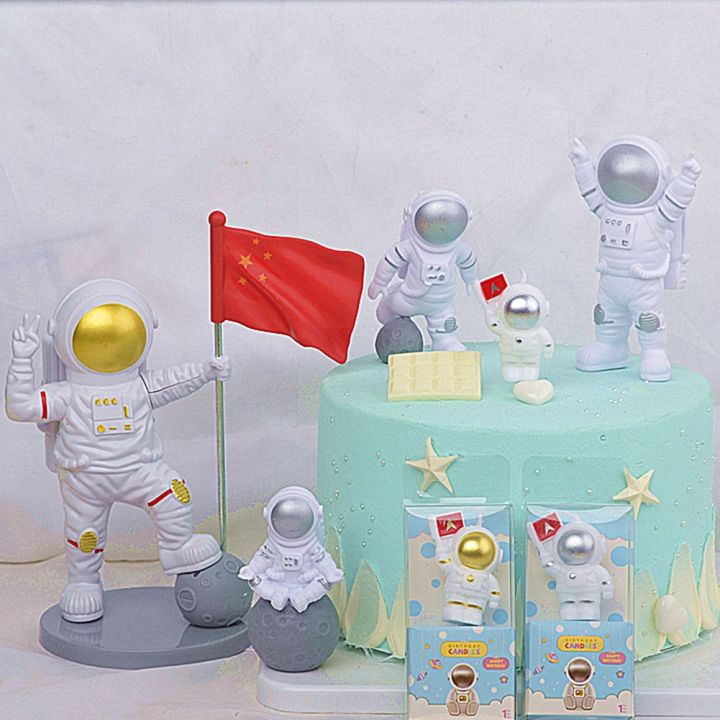 space-astronaut-candle-birthday-party-cake-decoration-boy-girls-spaceship-cartoon-candles-cake-topper-home-decor