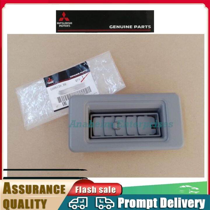 Mitsubishi Pajero Fieldmaster / CK Rear Aircon Vent Louver Outlet
