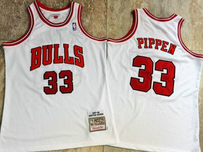 Top-quality Hot Sale Mens Chicago Bulls Scottie Pippen Mitchell Ness 1997-98 White Swingman Jersey