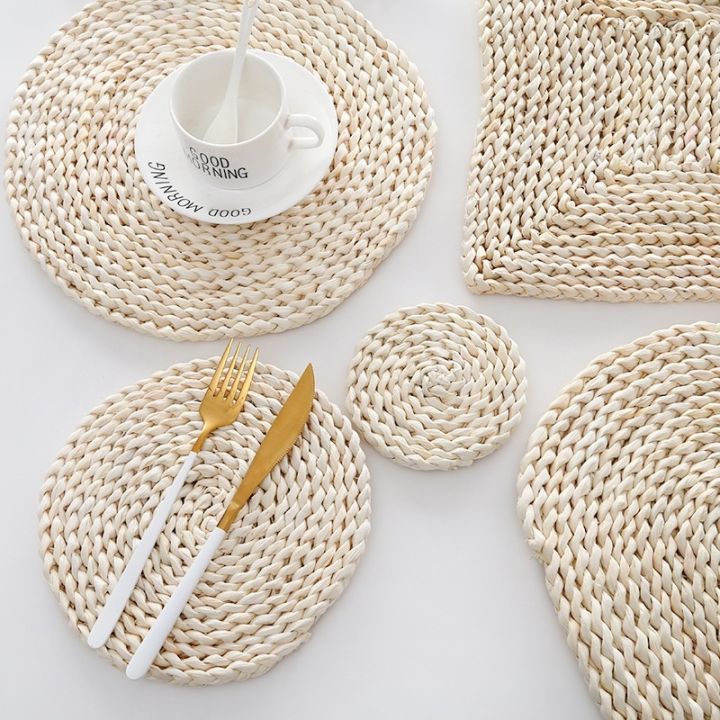 natural-corn-husk-handmade-straw-weave-woven-placemat-heat-resistant-casserole-mat-kitchen-dinner-table-mat-home-decor