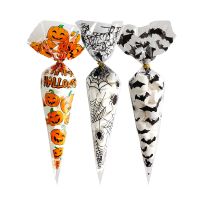 100Pcs Halloween Cone Candy Bags Pumpkin Bat Triangle Gift Bags with Ties for Halloween Trick or Treat Kids Favors Packing Bags