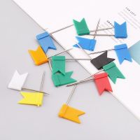 ▥◎◐ 160Pcs Multi Color Flag shaped Push Drawing Pins Thumbtack Pins Map Marker Office Supplies