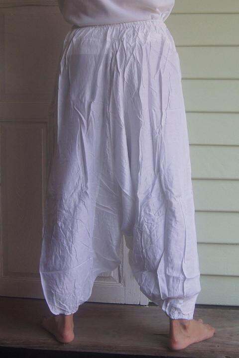 asian-pants-white-rayon-smock-กางเกงทรงแม้วภูเข-สมอค-ใส่สบาย-ผ้าเรยอน-สีขาวสดใส-เท่-แนวหน้า-ฟรีไซร