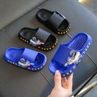 Children summer slippers in the bathroom anti-skid home boy cuhk TongBaoBao little boys cool slippers to eat chicken