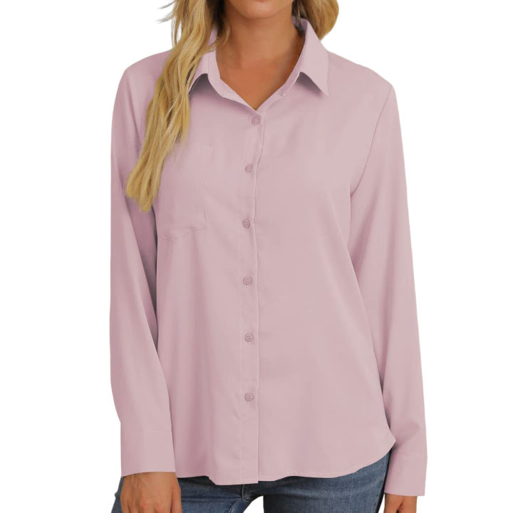 Pullover shirt with outlet collar and pocket