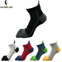 2 Pairs Man Five Finger Ankle Socks Sport Cotton Bright Color Striped Breathable Fashion Harajuku No Show Travel Socks With Toes